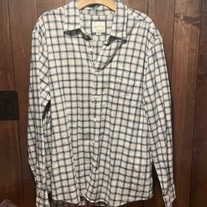 AE WHITE AND BLUE FLANNEL